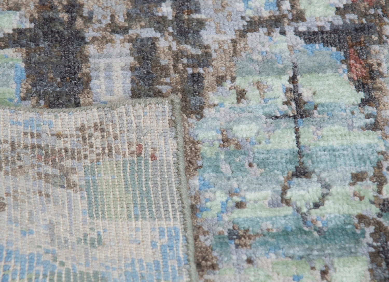 Modern Style Hand Knotted Wool Viscose Carpet