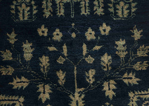 Hand Knotted Woollen Traditional Design Carpet