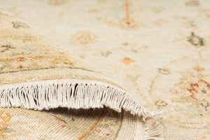 Peshawar Transitional woollen Hand Knotted Carpet