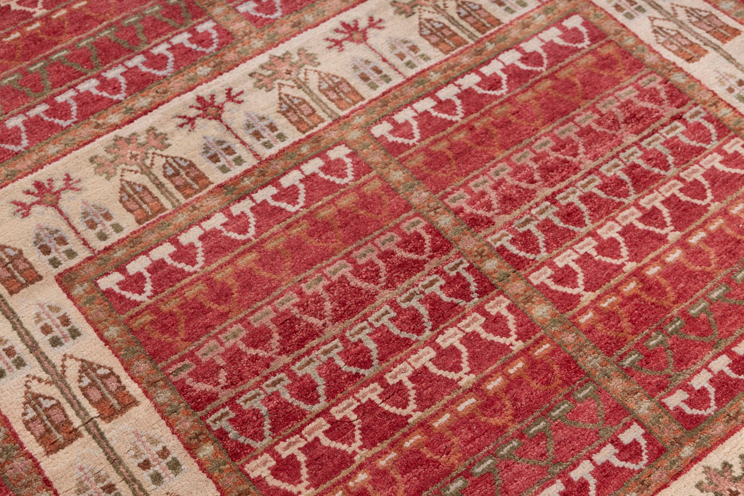 Hand Knotted Tribal Design Carpet