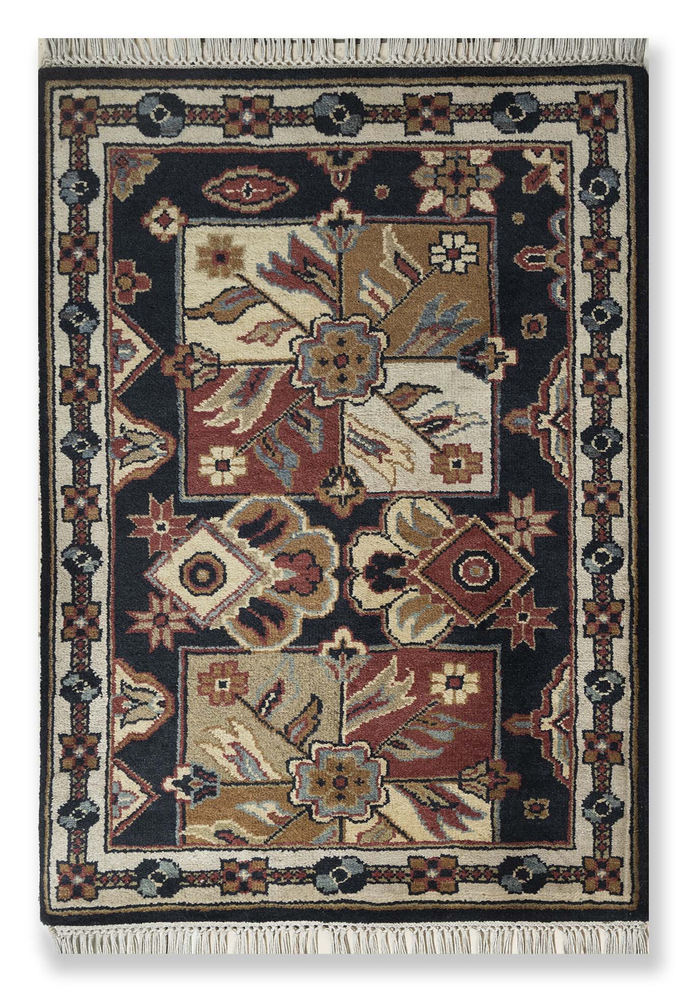 Hand Knotted Woollen Traditional Design Carpet