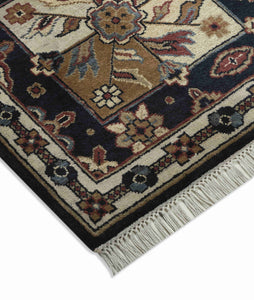 Hand Knotted Woollen Traditional Design Carpet