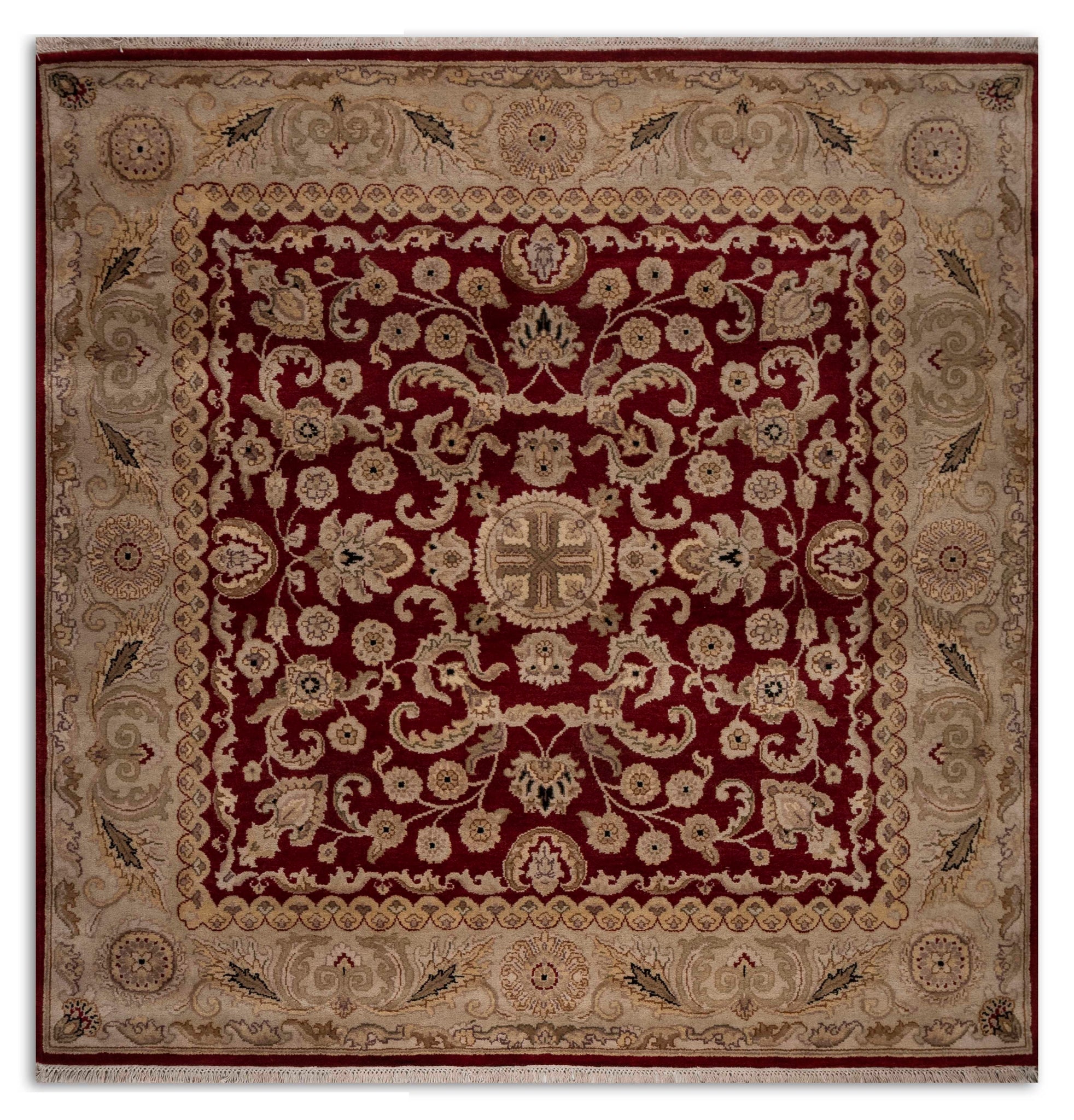 Hand Knotted Woollen Traditional Design Carpet